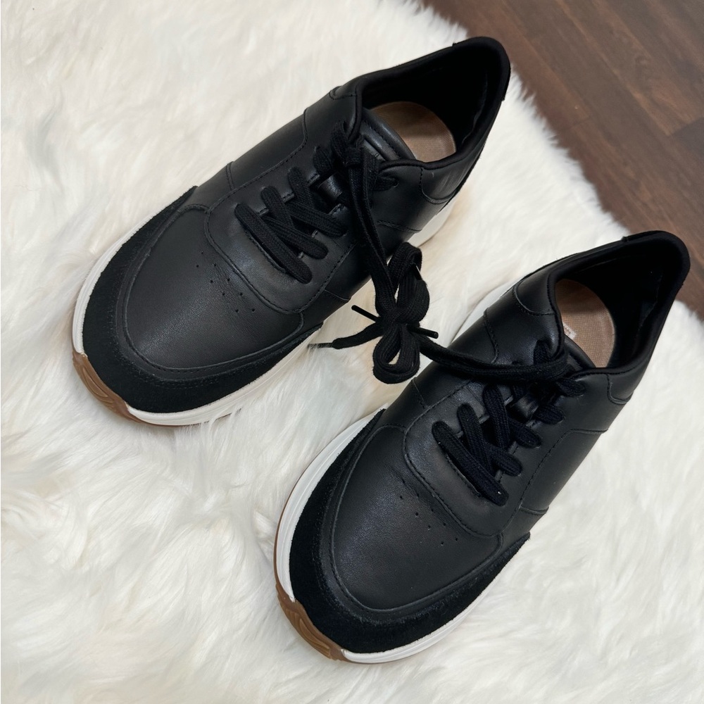 Fitflop Men's Black Leather Sneakers